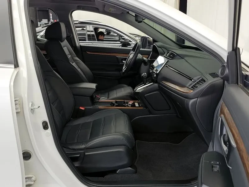 Honda Cr-v 1.5 2WD, снимка 11 - Автомобили и джипове - 55717262