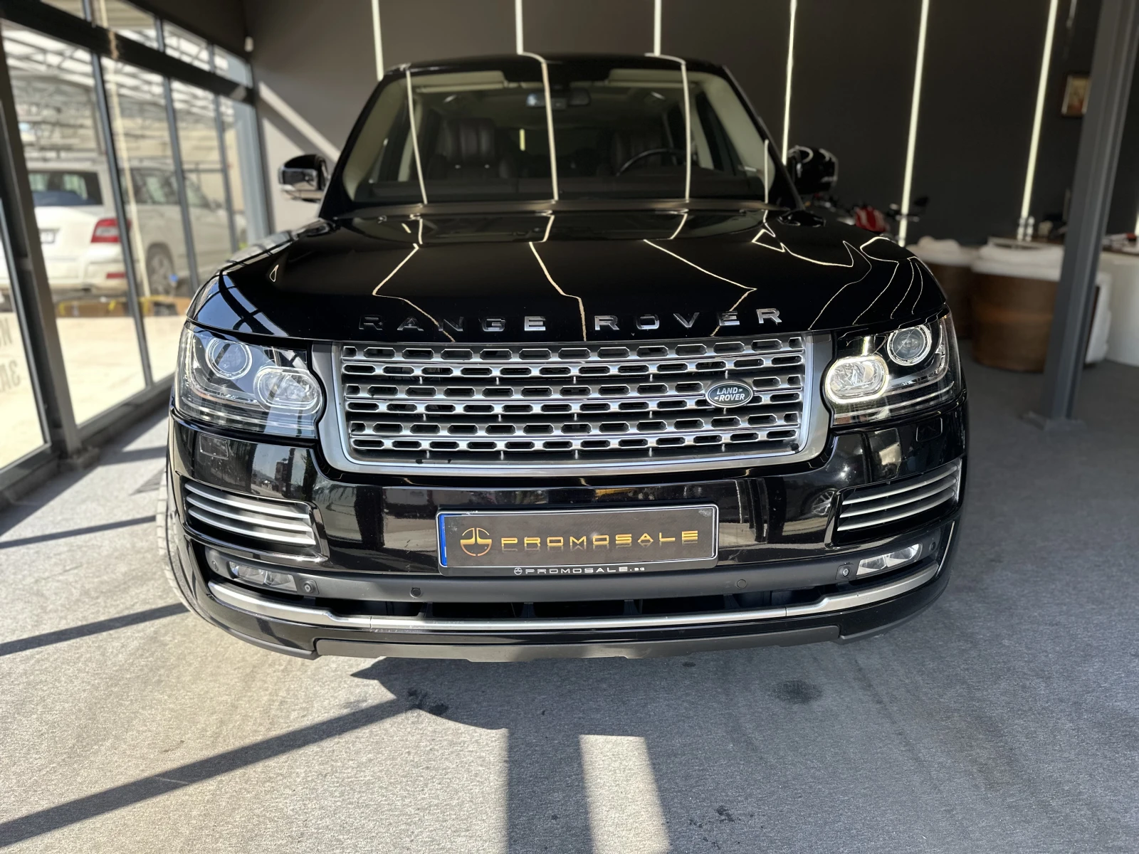 Land Rover Range rover Autobiography* Pano* TV* Поръчково изпълнение - изображение 2