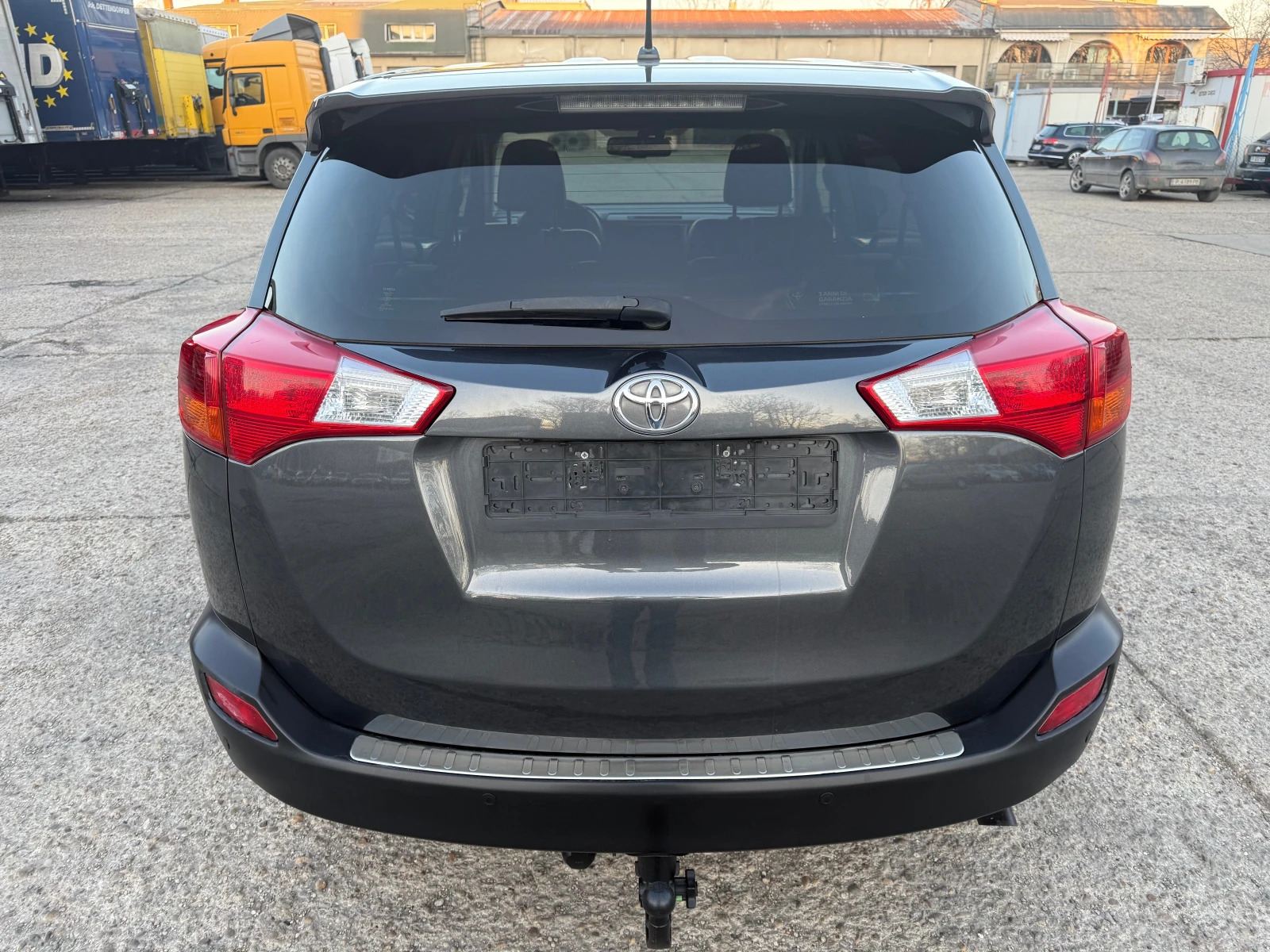 Toyota Rav4 2.2 D4D AWD - изображение 8