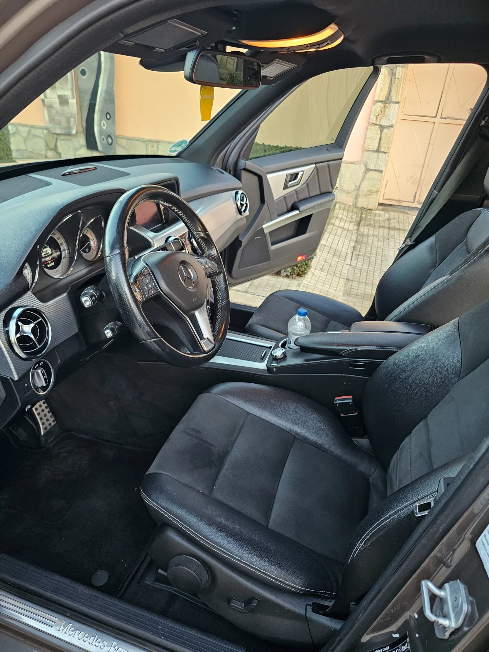 Mercedes-Benz GLK 350 AMG камера harman kardom - изображение 9