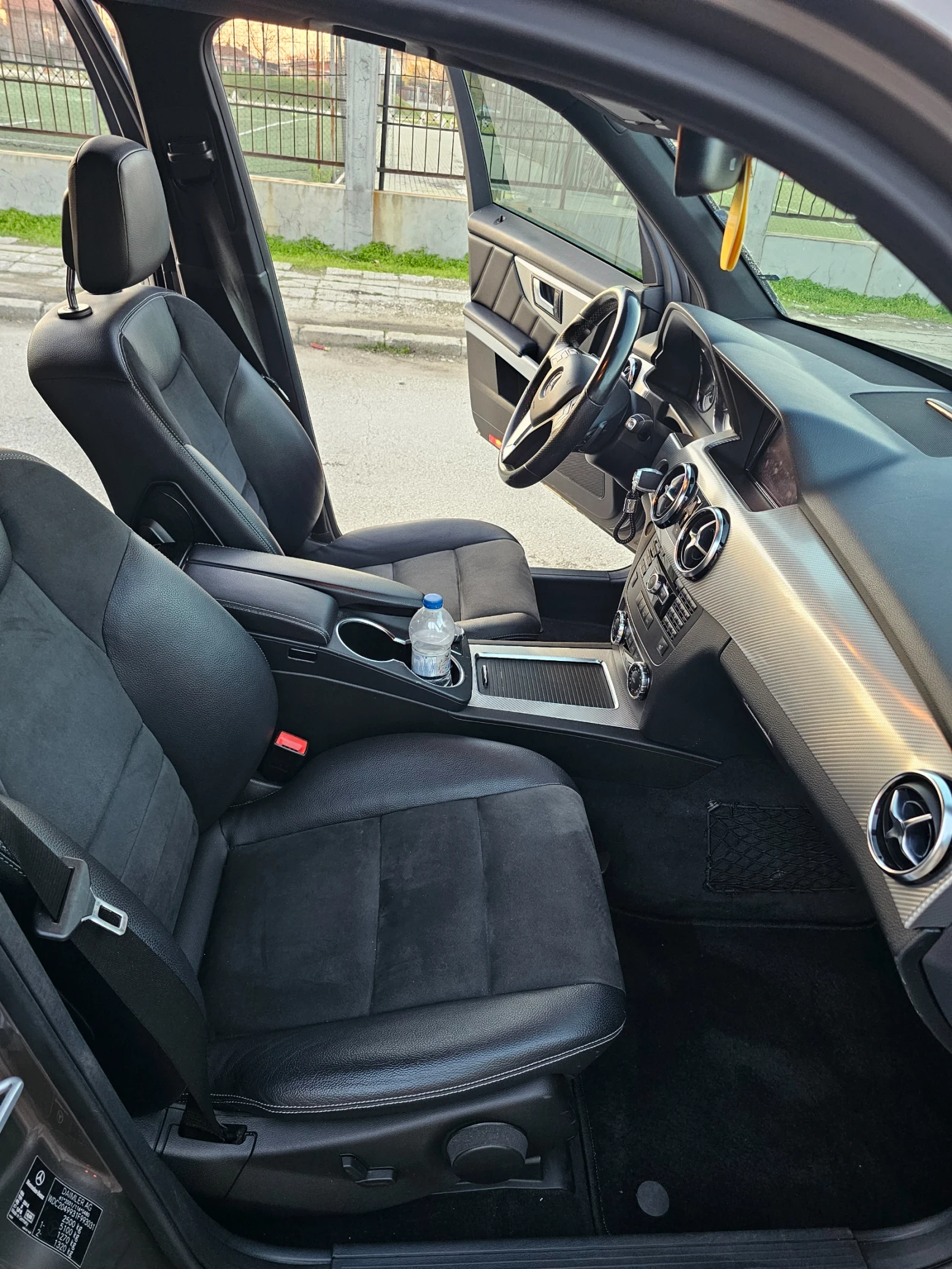 Mercedes-Benz GLK 350 AMG камера harman kardom - изображение 10