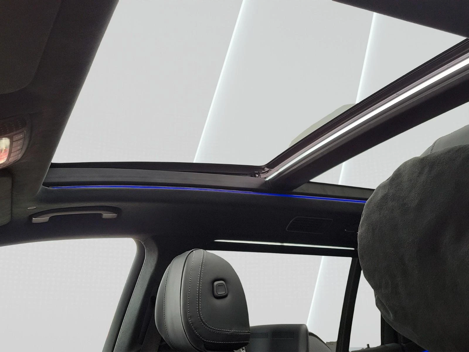 Mercedes-Benz GLS 600 MAYBACH/FACELIFT/FIRST CLASS/DESIGNO-MANUFAKTUR/, снимка 10 - Автомобили и джипове - 53834186