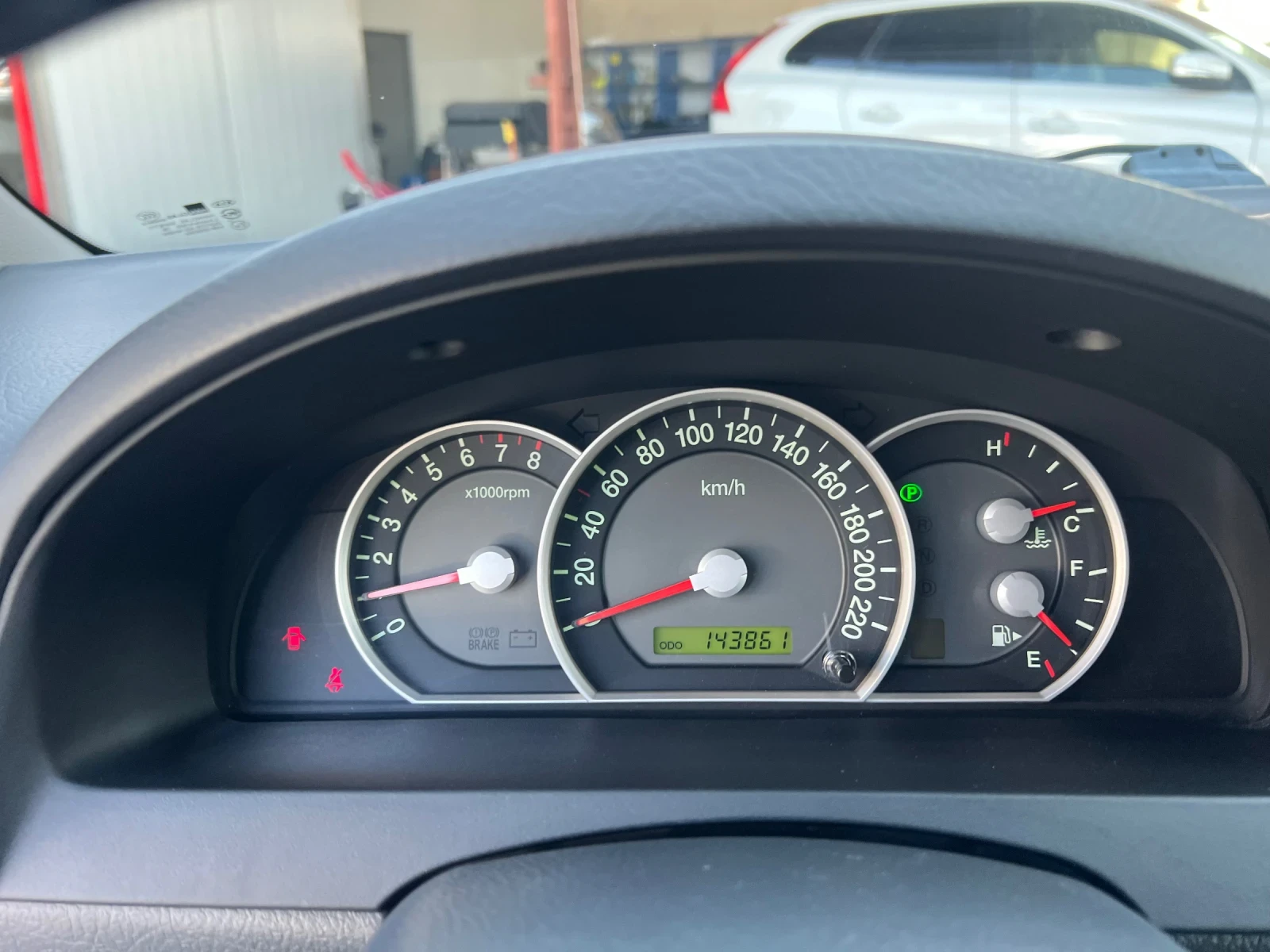 Kia Sorento STYLE II 3.3EX V6* AWD* АВТОМАТИК* ШВЕЙЦАРИЯ* КОЖА, снимка 13 - Автомобили и джипове - 53864672