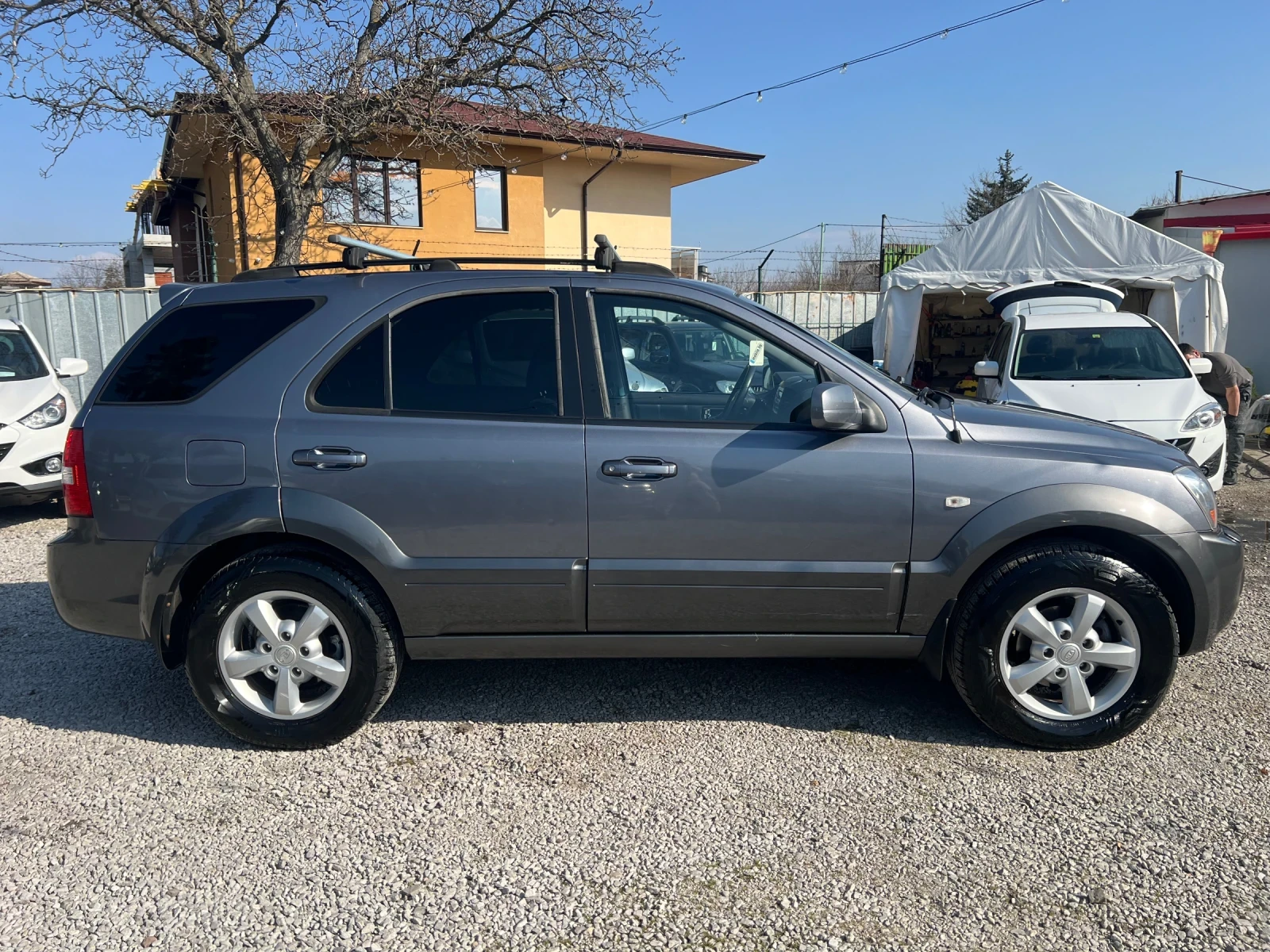 Kia Sorento STYLE II 3.3EX V6* AWD* АВТОМАТИК* ШВЕЙЦАРИЯ* КОЖА, снимка 4 - Автомобили и джипове - 53864672