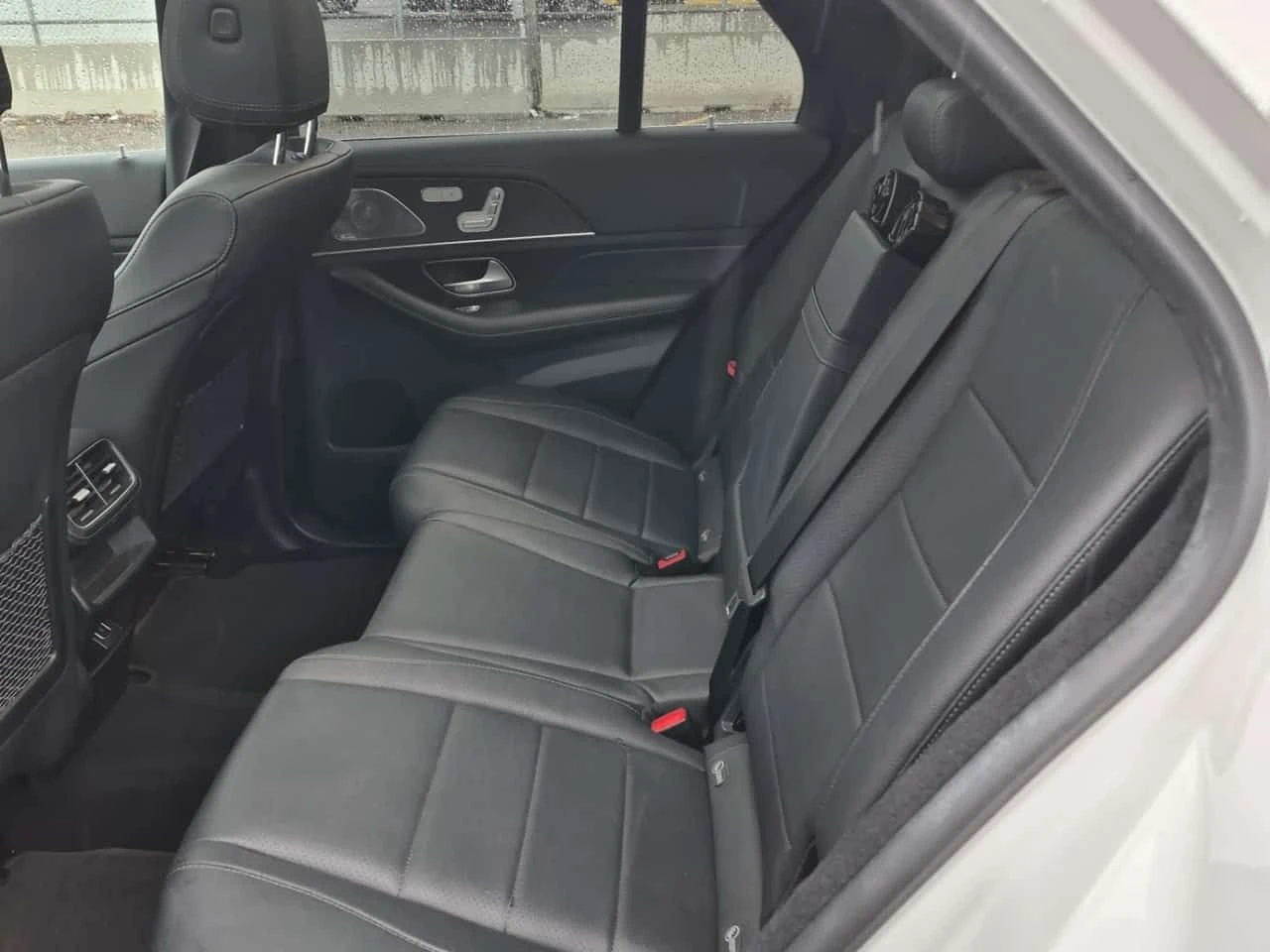 Mercedes-Benz GLE 450 4MATIC* DISTRONIC* BURMESTER* 360* PANO* , снимка 12 - Автомобили и джипове - 54183991