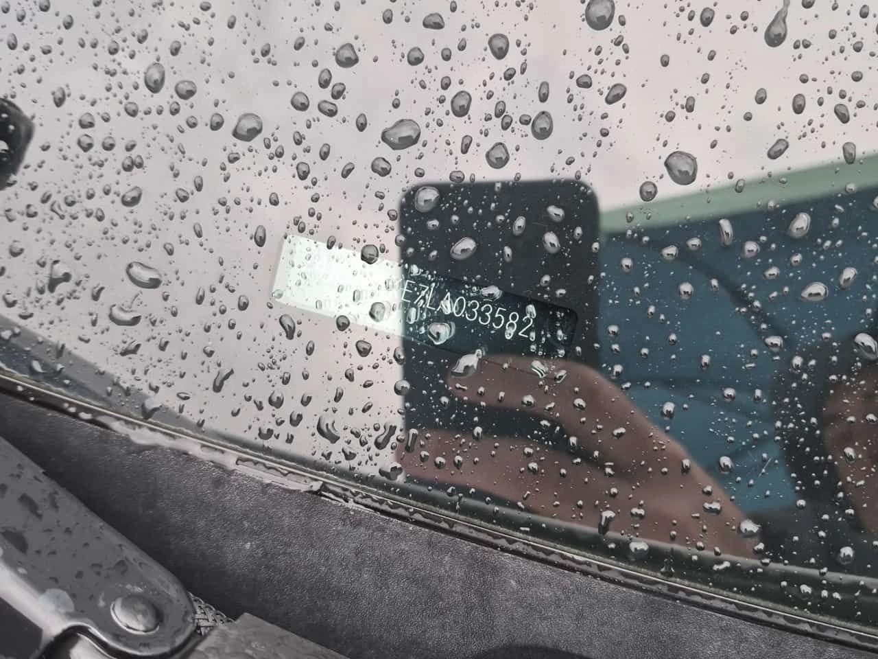 Mercedes-Benz GLE 450 4MATIC* DISTRONIC* BURMESTER* 360* PANO* , снимка 16 - Автомобили и джипове - 54183991