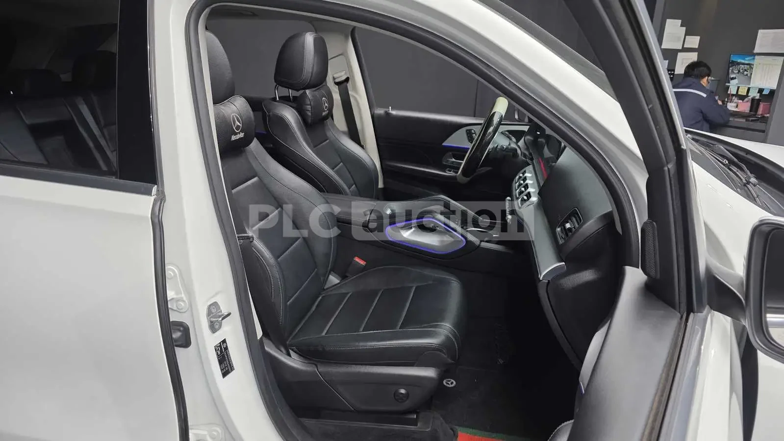 Mercedes-Benz GLE burmester* multibeam led* Parking Assist, снимка 7 - Автомобили и джипове - 54646910