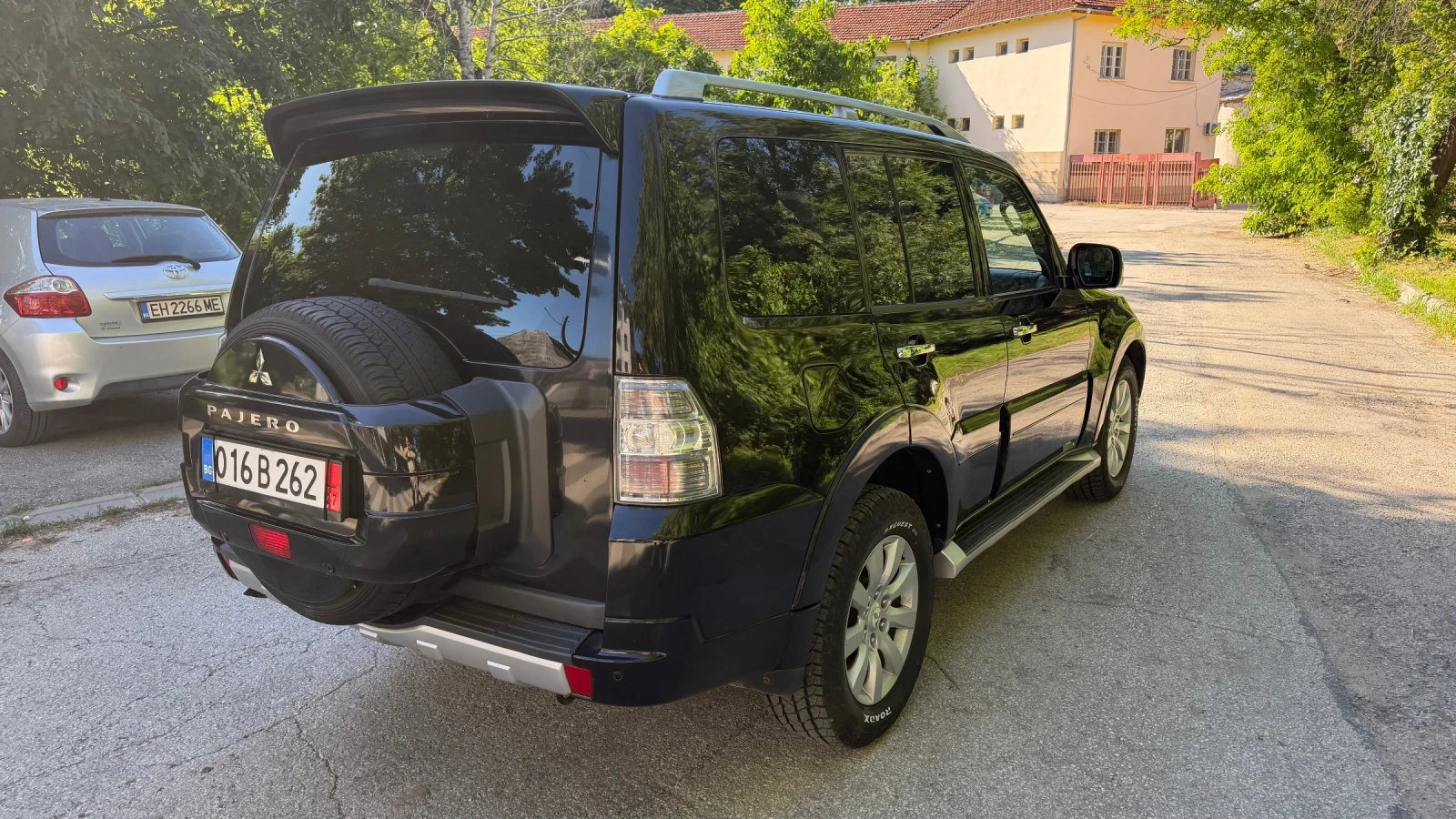Mitsubishi Pajero 3.2D, 6+ 1, снимка 5 - Автомобили и джипове - 54714502