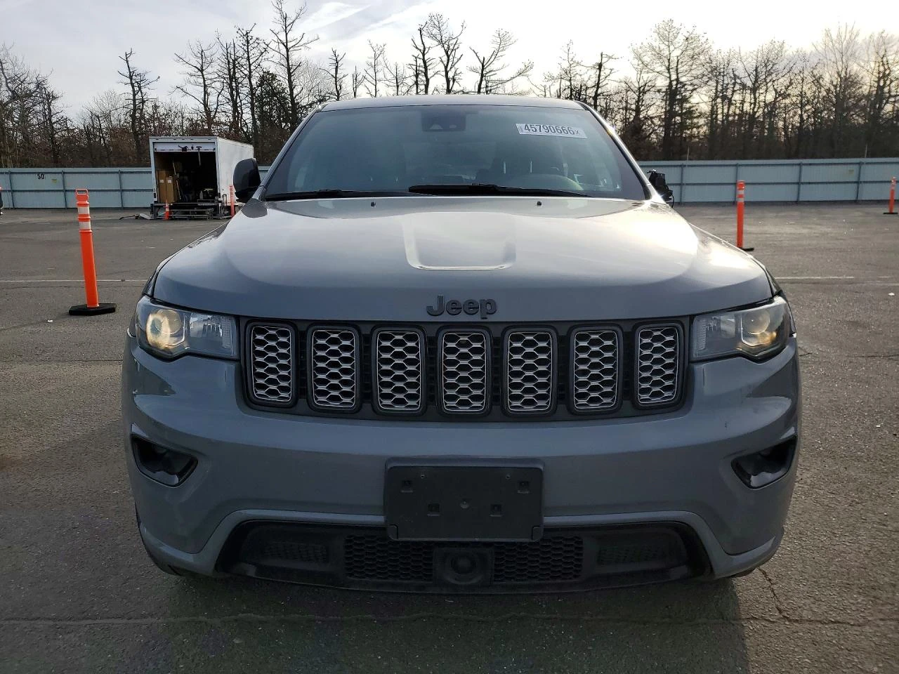 Jeep Grand cherokee 3.6l Laredo, снимка 5 - Автомобили и джипове - 55107274