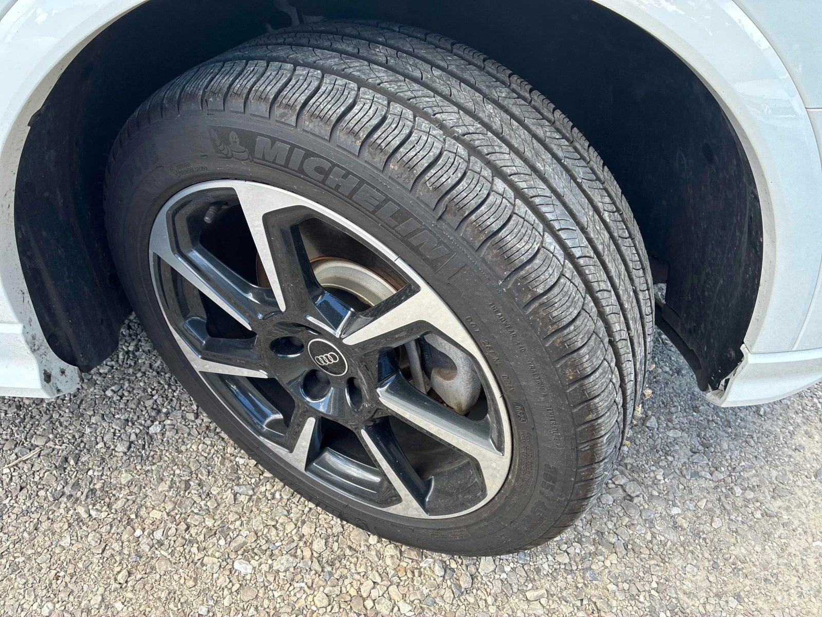 Audi Q3 * Progressiv * CARFAX * ОПЦИЯ ЗА ФИНАНСИРАНЕ, снимка 7 - Автомобили и джипове - 55879710