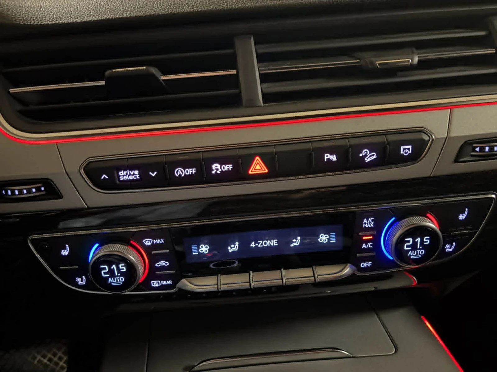 Audi Q7 3.0 TFSI Quattro S-line, снимка 11 - Автомобили и джипове - 55978576