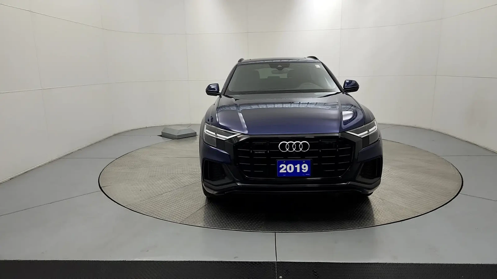 Audi Q8 55TFSI* MATRIX* S* LINE* BANG* OLUFSEN* ���������* | Mobile.bg � ����������� 5