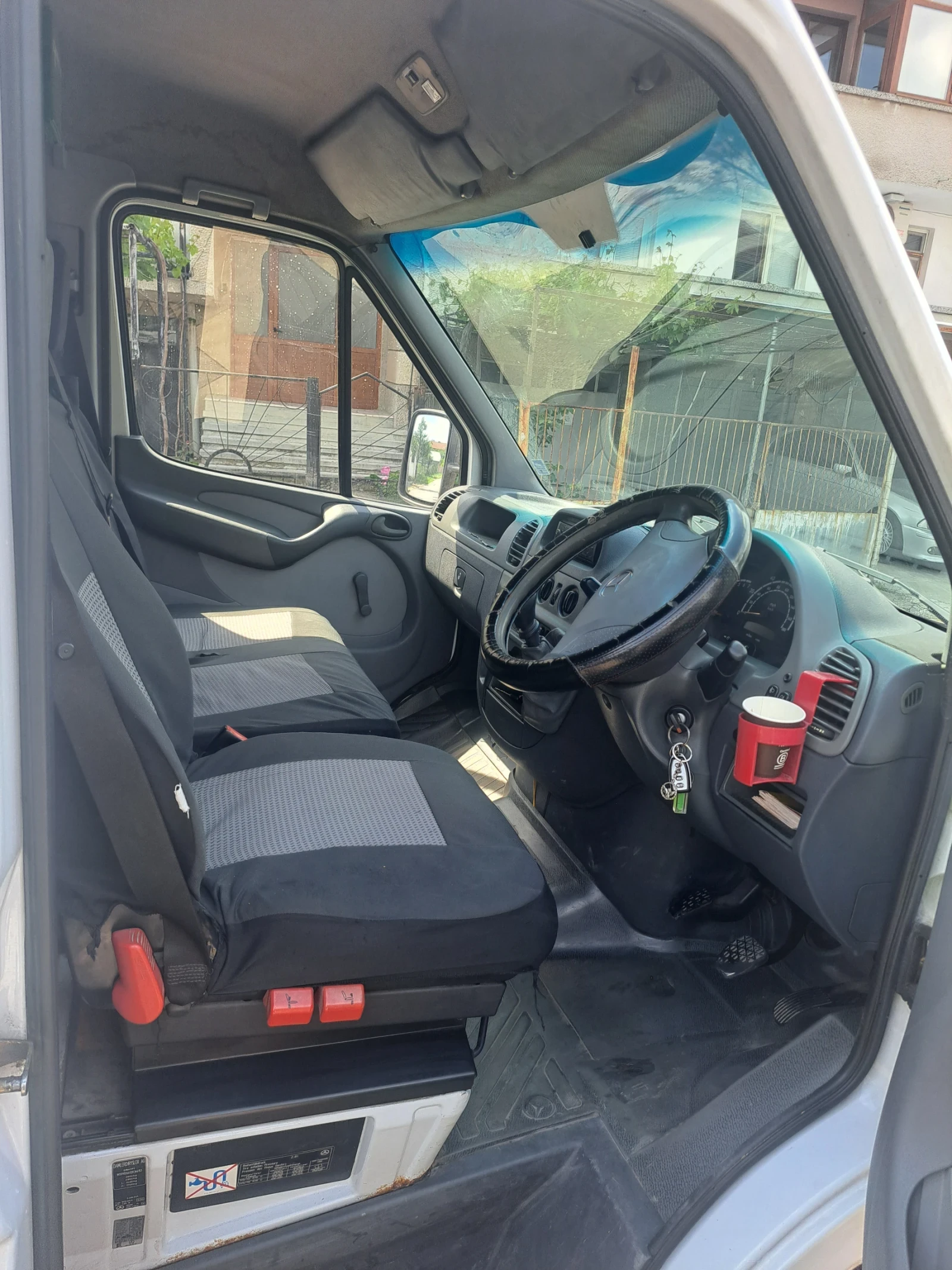 Mercedes-Benz Sprinter 211, снимка 3 - Бусове и автобуси - 55175569