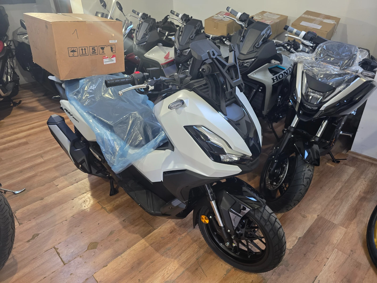 Honda X-ADV ADV 350 2026 NEW