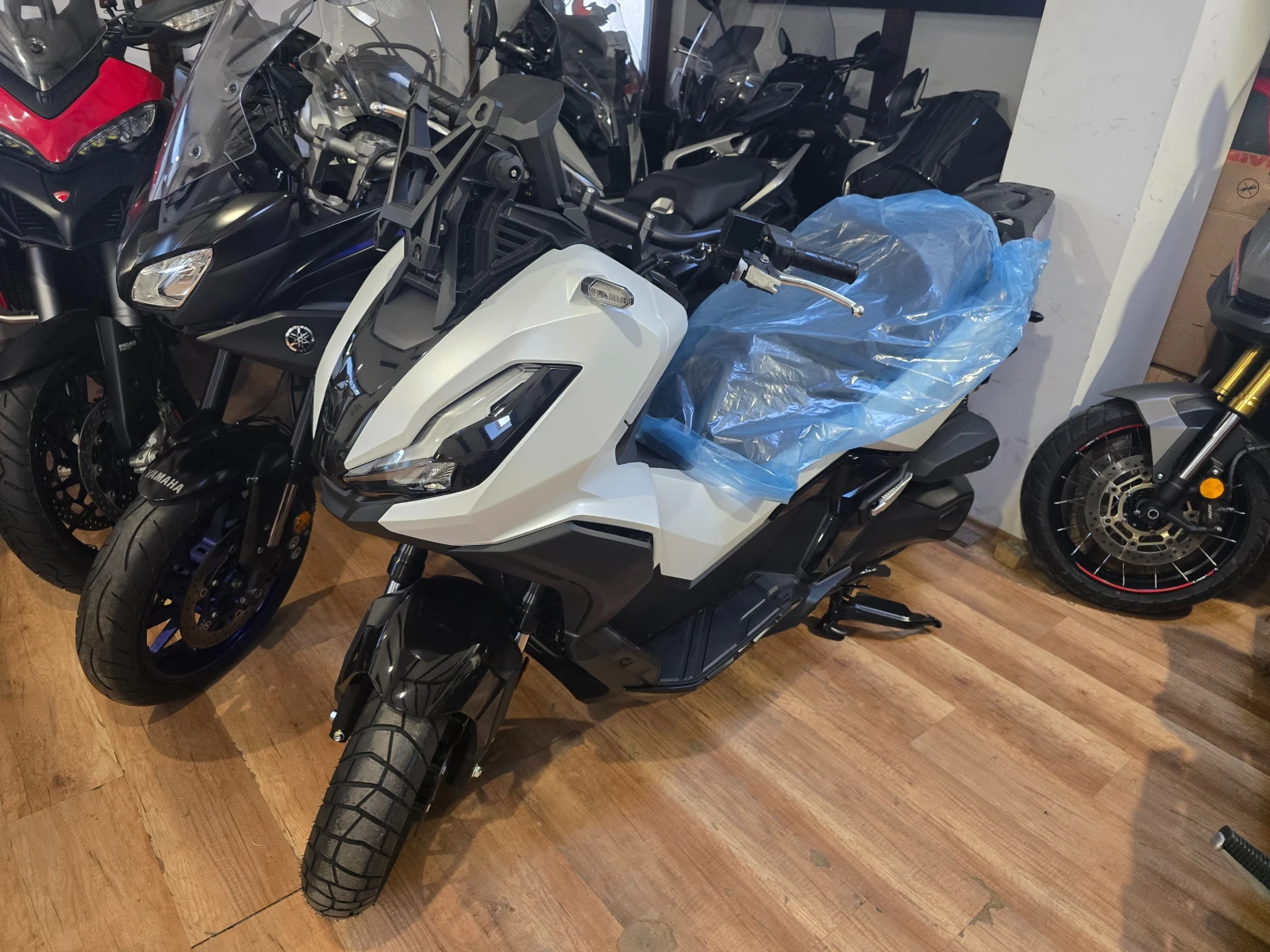 Honda X-ADV ADV 350 2026 NEW, снимка 9 - Мотоциклети и мототехника - 54385184