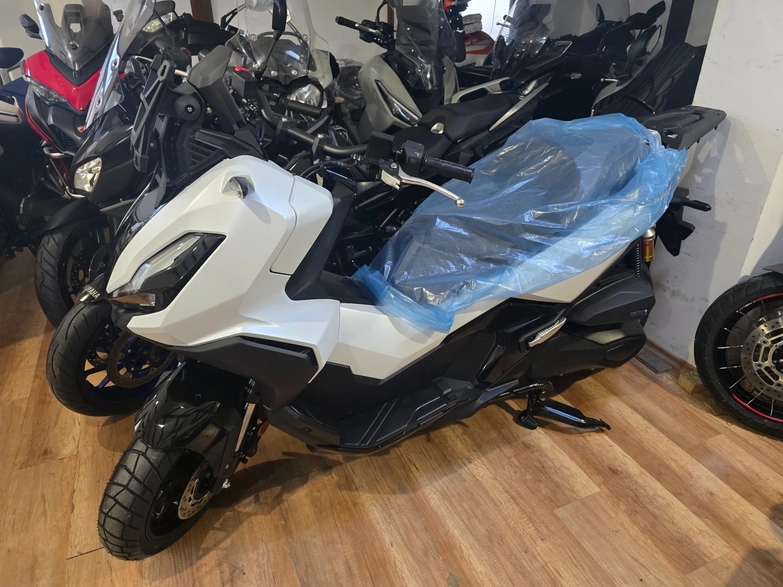 Honda X-ADV ADV 350 2026 NEW, снимка 10 - Мотоциклети и мототехника - 54385184