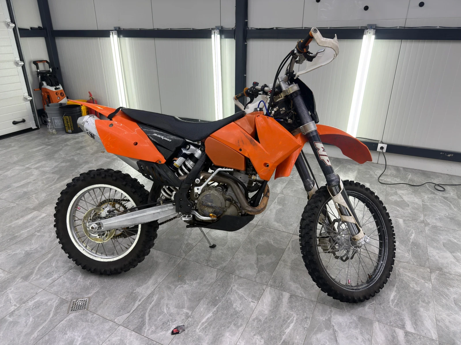 Ktm 525