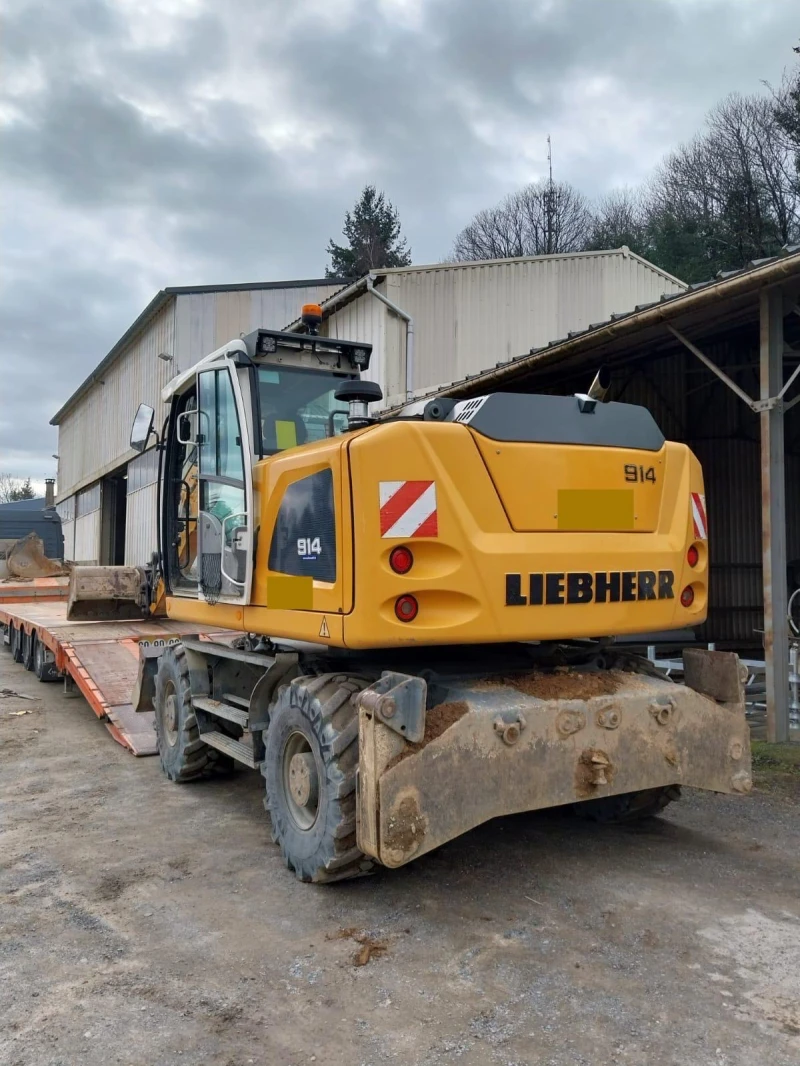 Багер Liebherr A914 LITRONIC 3 КОФИ ЛИЗИНГ, снимка 1 - Индустриална техника - 48040289