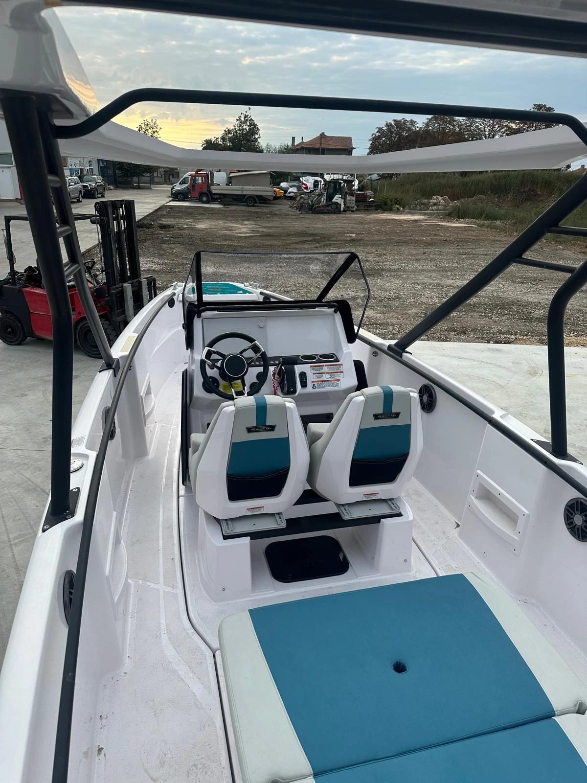 ������� ���� Axopar 22 JOBE | Mobile.bg � ����������� 6