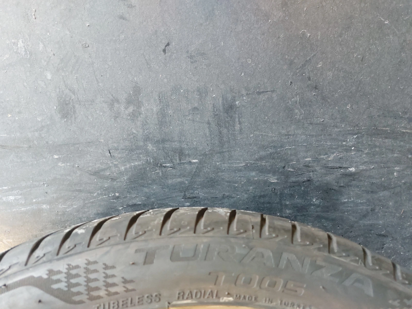 ���� 225/45R19 | Mobile.bg � ����������� 8