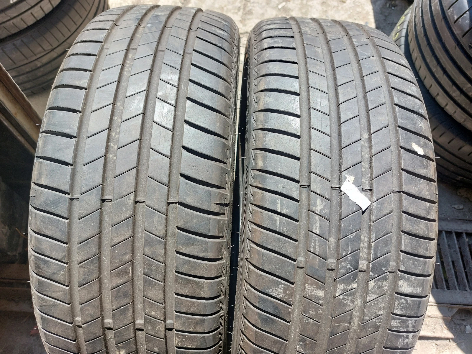 ���� 225/45R19 | Mobile.bg � ����������� 3