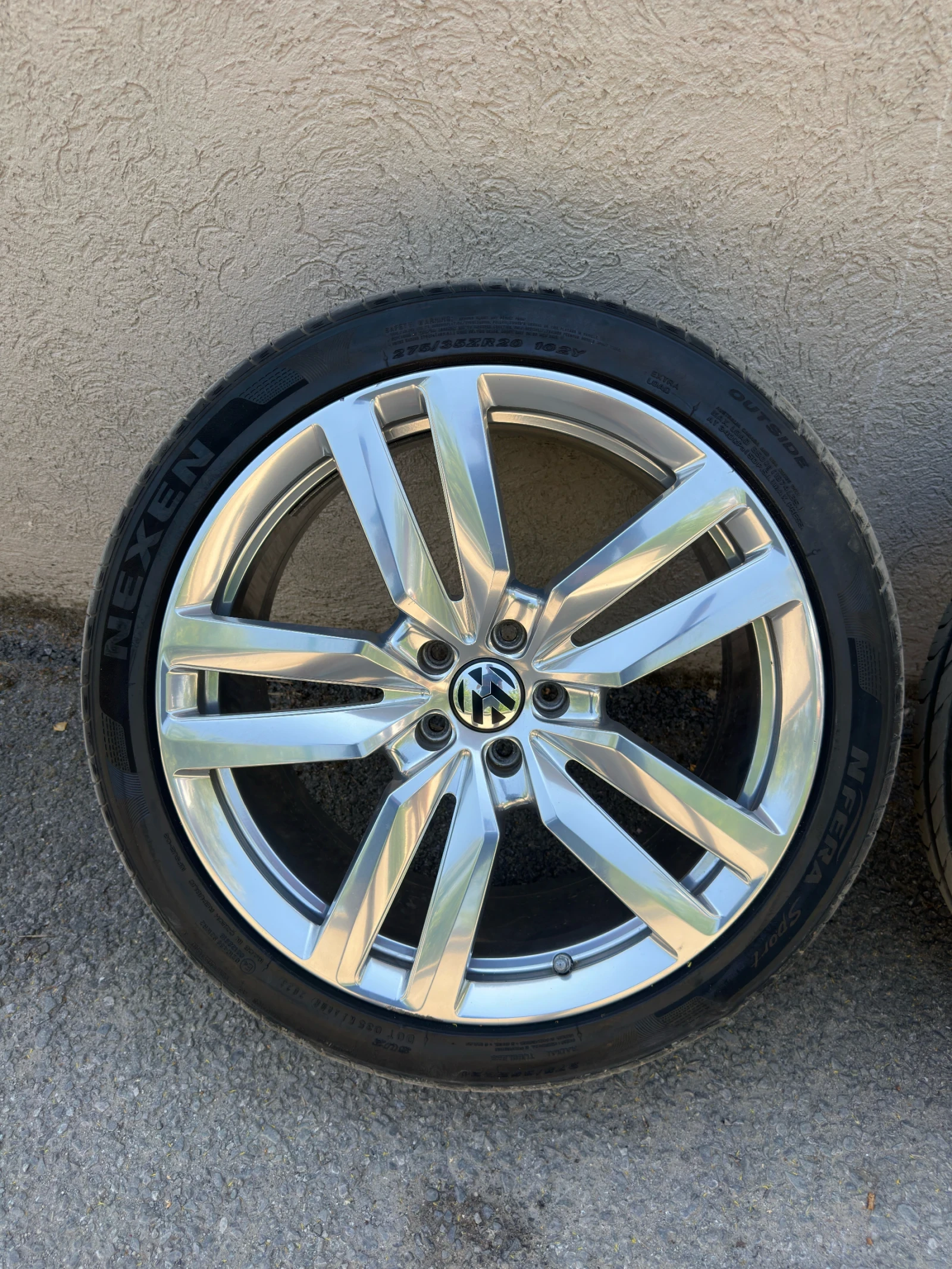    275/35R20  VW Phaeton | Mobile.bg   3
