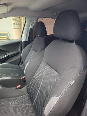 Peugeot 208, снимка 4
