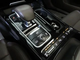 Kia Stinger 2.0 turbo 2WD, снимка 12