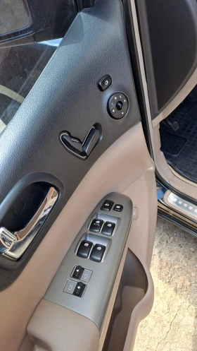 Kia Carnival EX, снимка 8