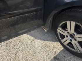 VW Touran 2.0 TDI - 2200 € / 4302.83 лв. - 92114518 7