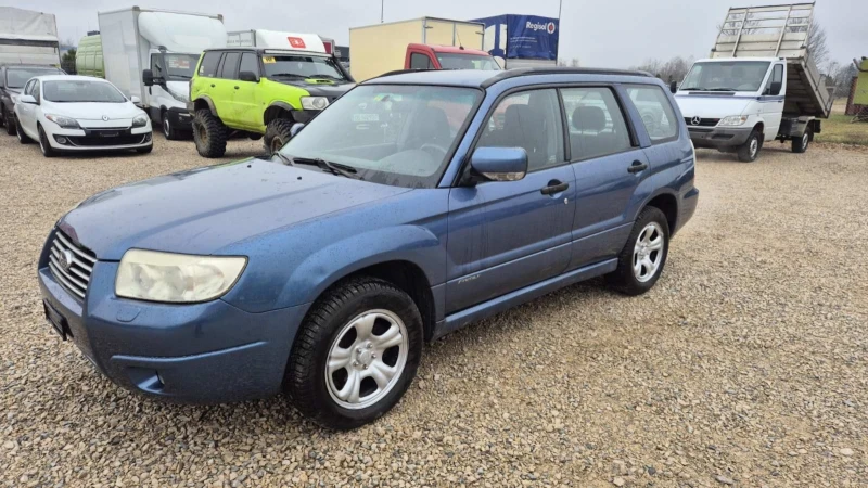 Subaru Forester 2.0H AWD, снимка 8 - Автомобили и джипове - 48164266