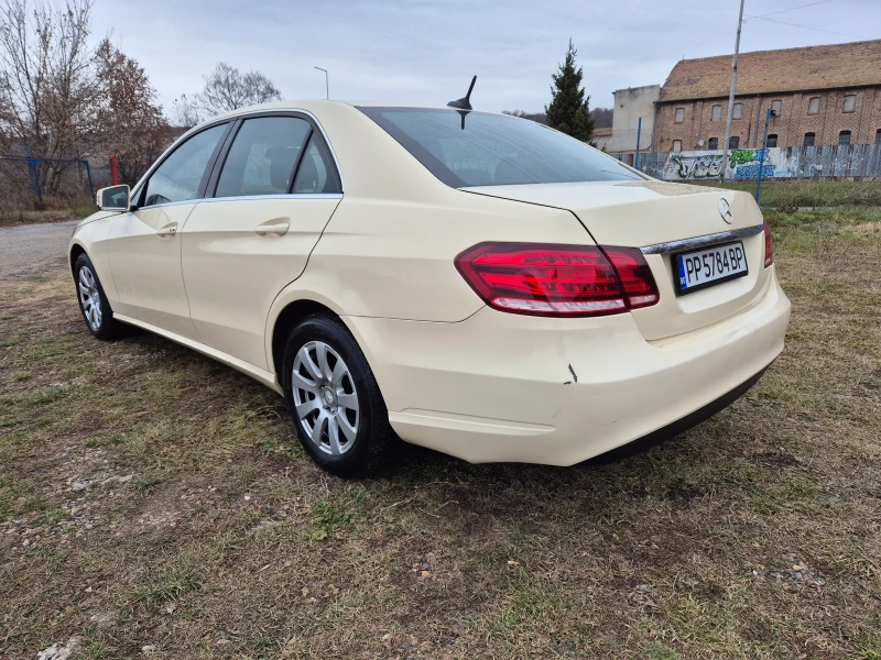 Mercedes-Benz E 200, снимка 5 - Автомобили и джипове - 48409019