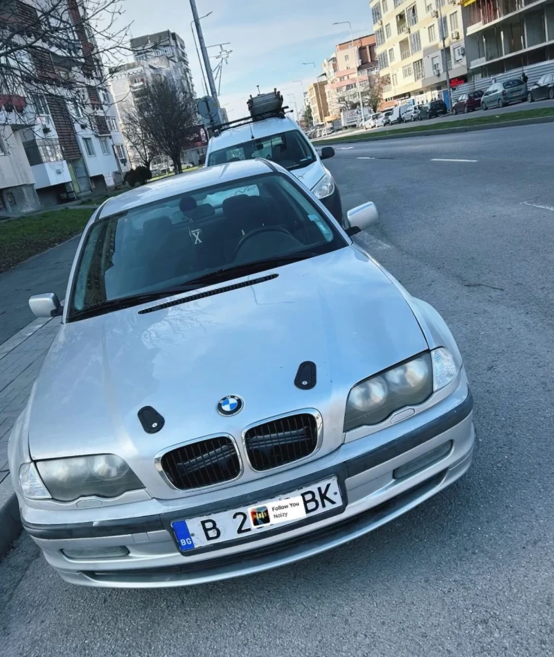 BMW 318, снимка 9 - Автомобили и джипове - 48523944