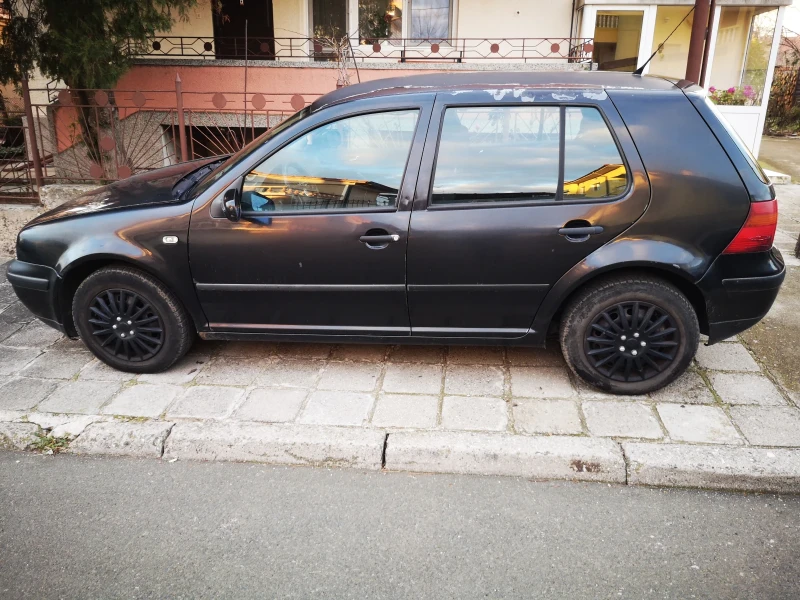 VW Golf, снимка 5 - Автомобили и джипове - 48766356