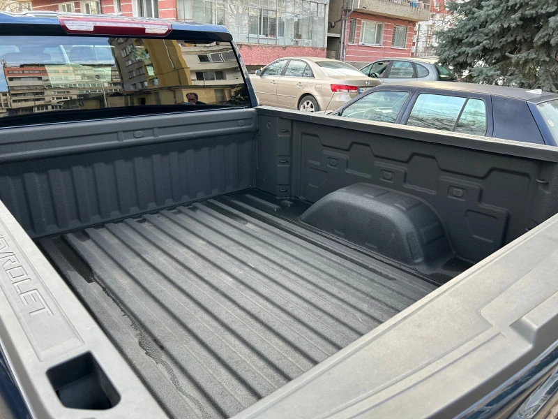 Chevrolet Silverado Crew Cab 1500 LT, снимка 8 - Автомобили и джипове - 48769374