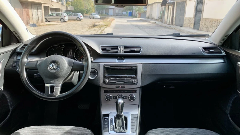 VW Passat, снимка 6 - Автомобили и джипове - 48832393