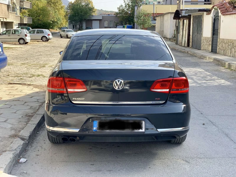 VW Passat, снимка 8 - Автомобили и джипове - 48832393