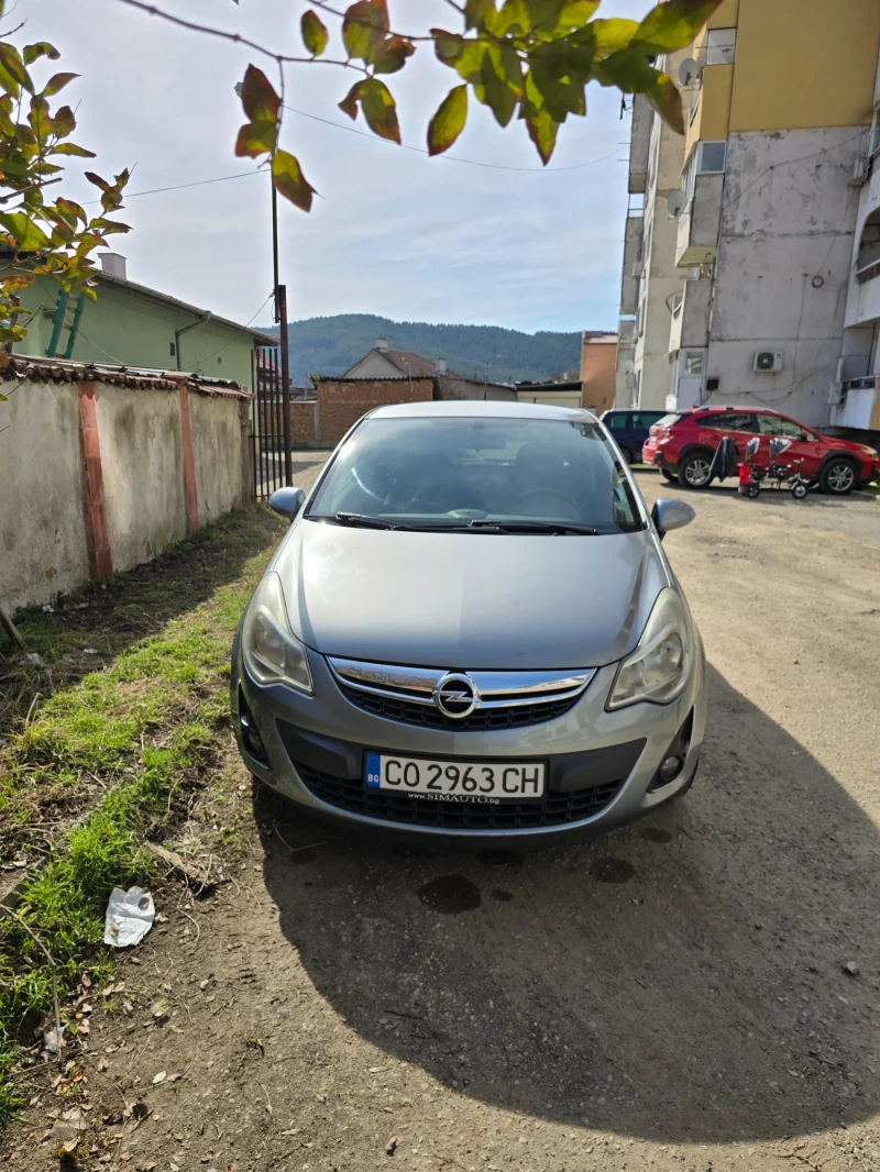 Opel Corsa, снимка 1 - Автомобили и джипове - 49442114