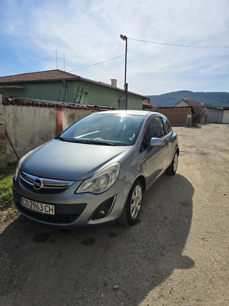 Opel Corsa, снимка 3 - Автомобили и джипове - 49442114