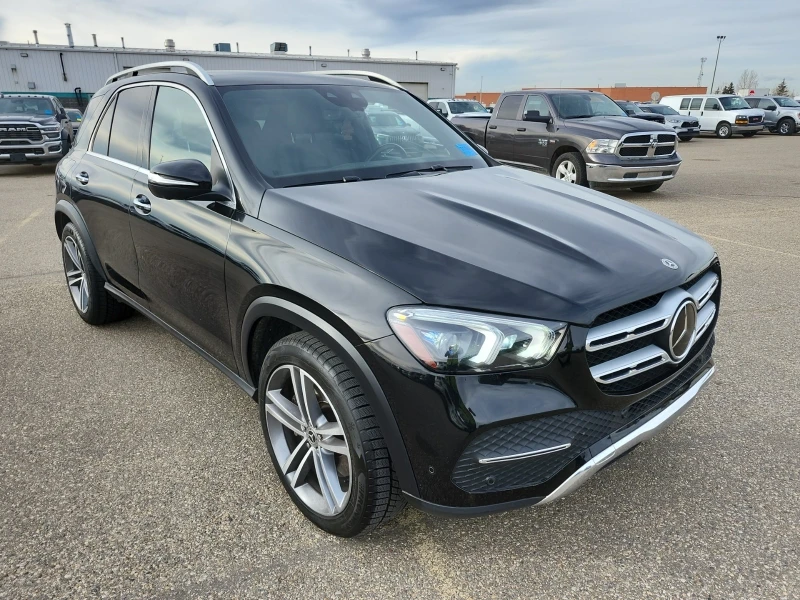 Mercedes-Benz GLE 450 * * CARFAX * * АВТО КРЕДИТ * * , снимка 2 - Автомобили и джипове - 52457941