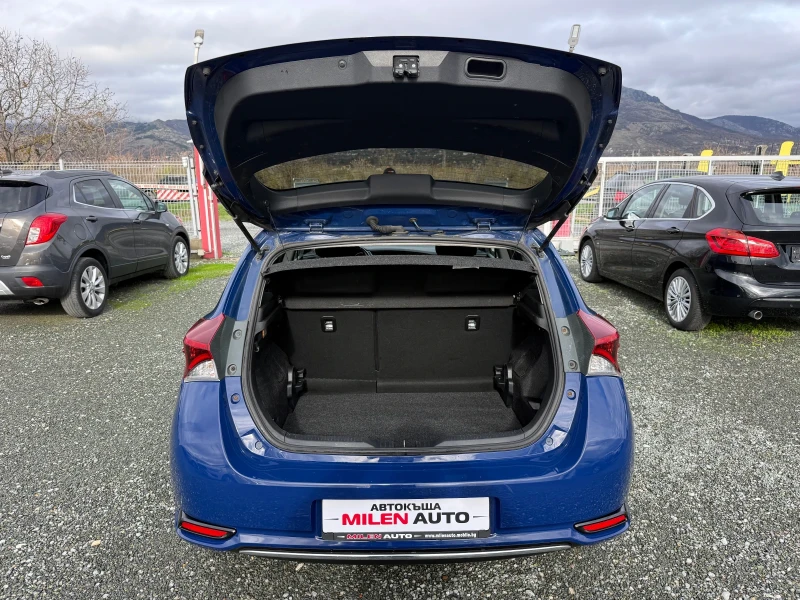 Toyota Auris (KATO НОВА)^(ХИБРИД), снимка 13 - Автомобили и джипове - 52560755