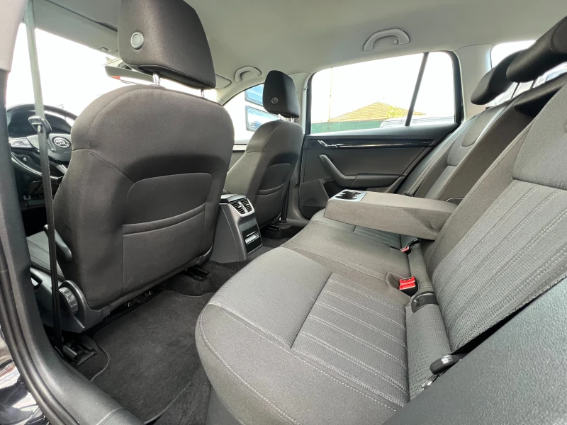 Skoda Octavia 2.0TDI 4x4/DSG/179526км./TMBLK7NE2J0160466/, снимка 10 - Автомобили и джипове - 52827143