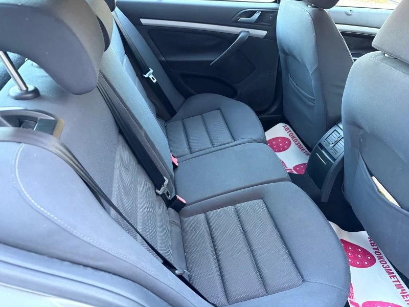Skoda Octavia 1.9 TDI, снимка 14 - Автомобили и джипове - 52851665