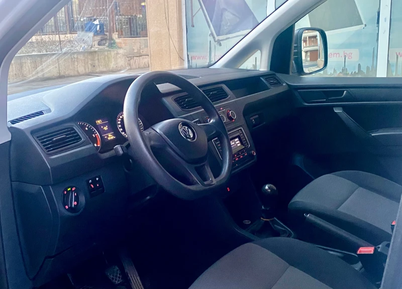 VW Caddy 2.0 TDI  105к.с., снимка 8 - Автомобили и джипове - 53137235