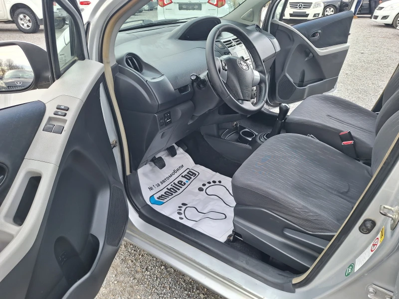 Toyota Yaris 1.4d4d, снимка 8 - Автомобили и джипове - 53464542