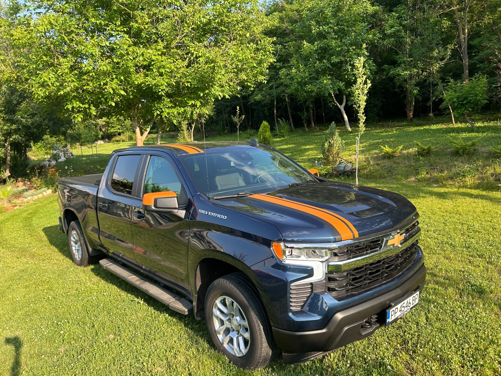 Chevrolet Silverado Crew Cab 1500 LT, снимка 1