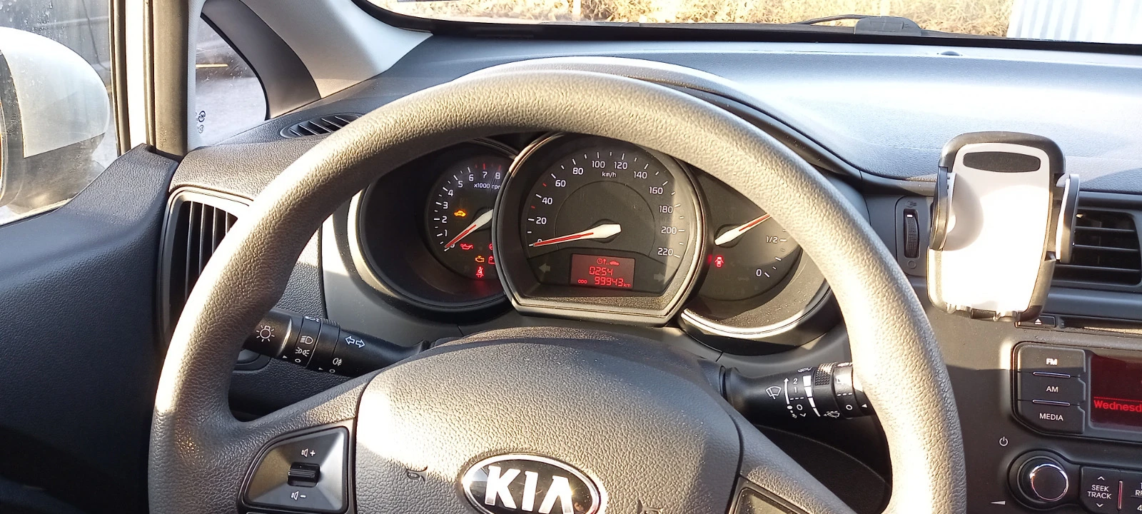 Kia Rio 1.25 - изображение 6