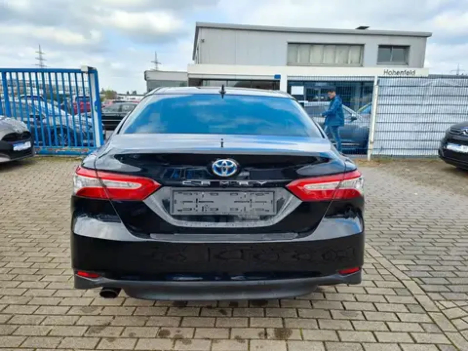 Toyota Camry 2.5 Hybrid - изображение 5