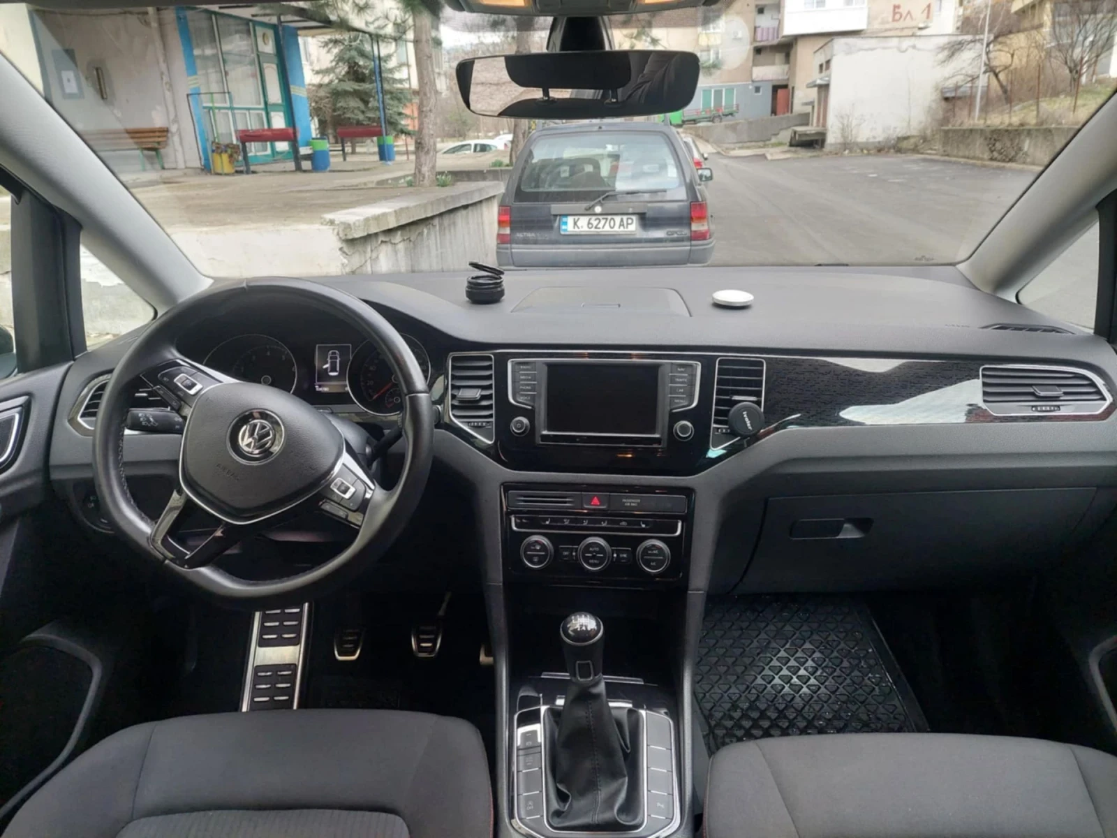 VW Sportsvan 1.4 TSI Sound - изображение 9
