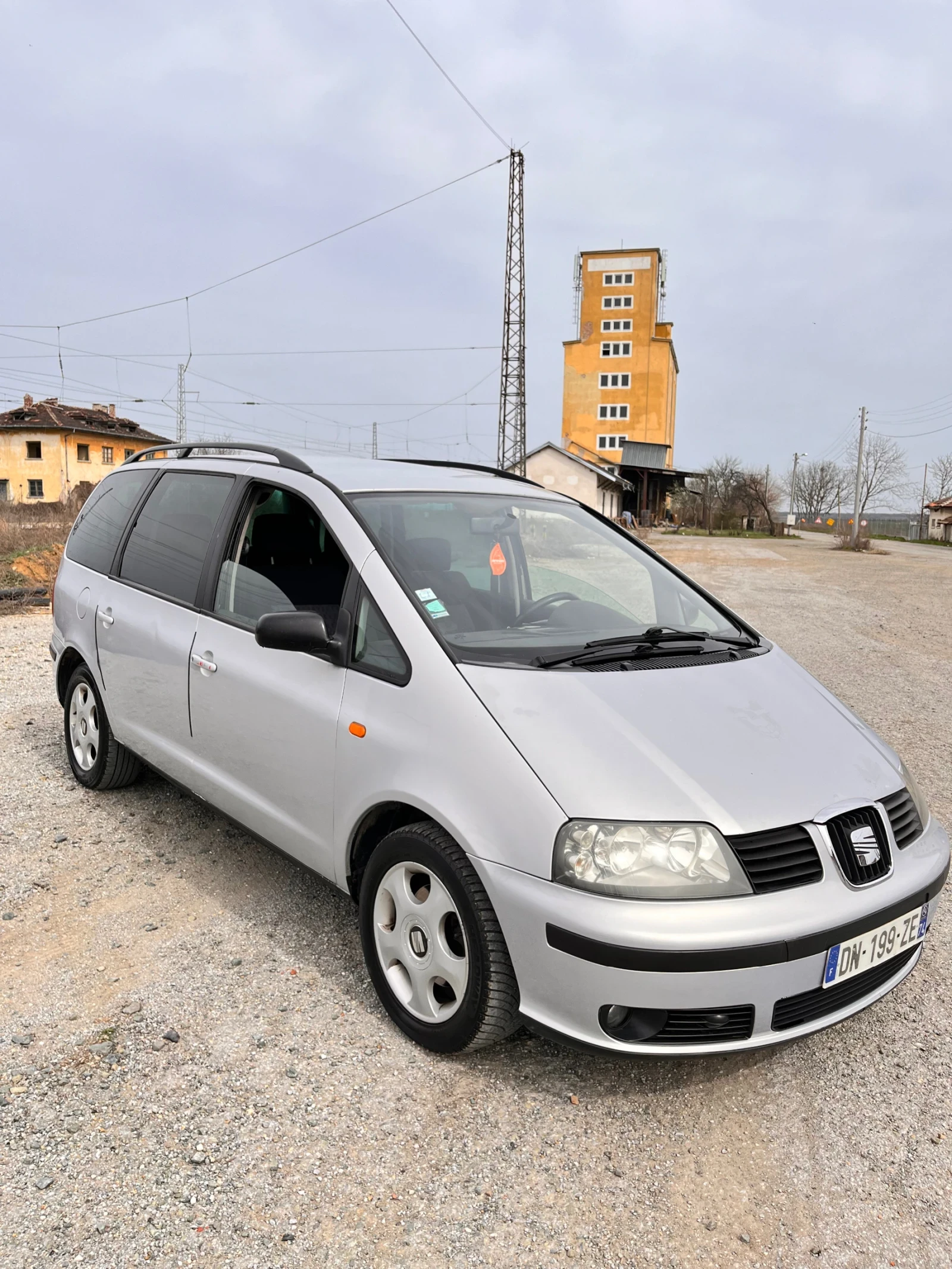 Seat Alhambra  - изображение 2